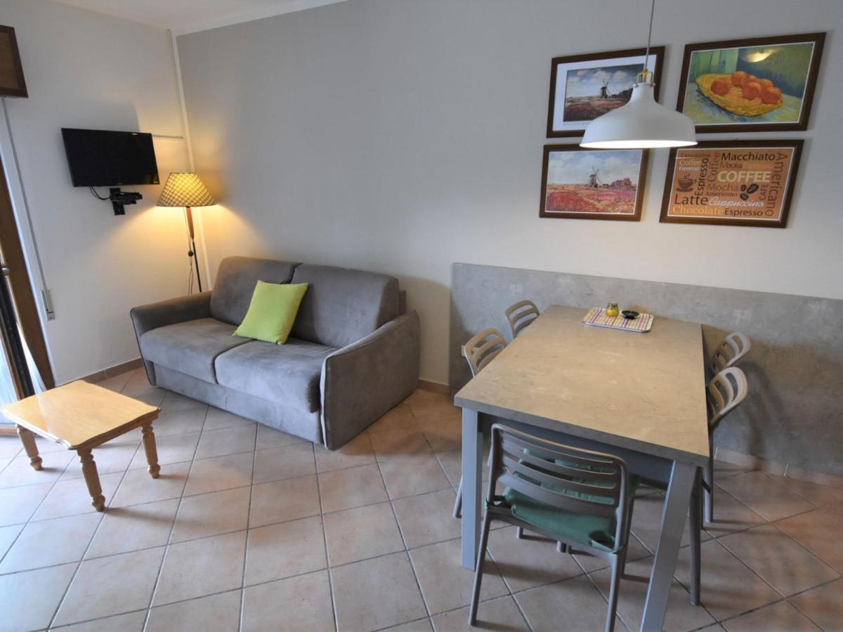 Holiday Home Villa Lackas-1 By Interhome Crone Kültér fotó